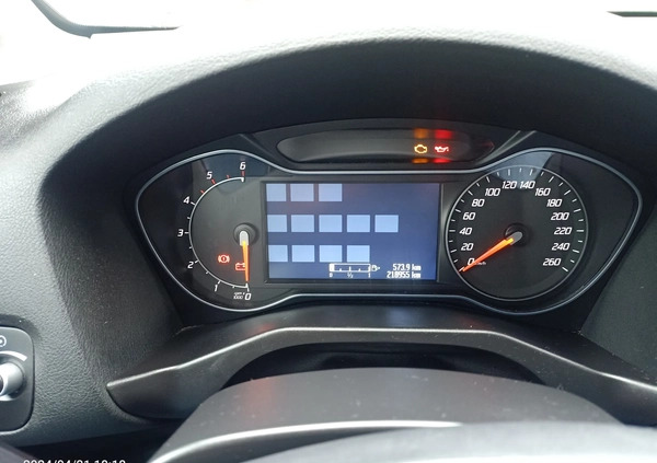 Ford Mondeo cena 30500 przebieg: 218000, rok produkcji 2012 z Gdańsk małe 92